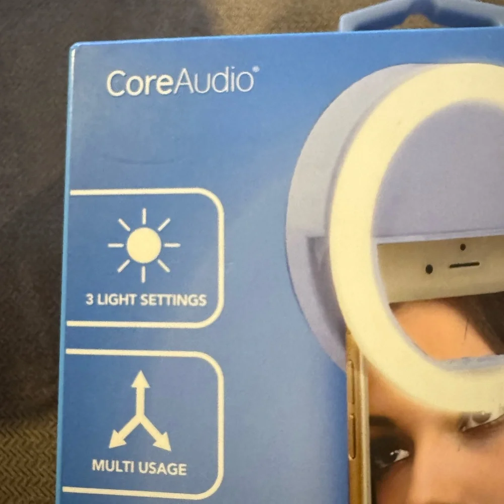 COPY - CoreAudio Clip On Selfie Light